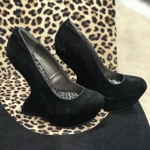 Awesome half-heel platforms size 10